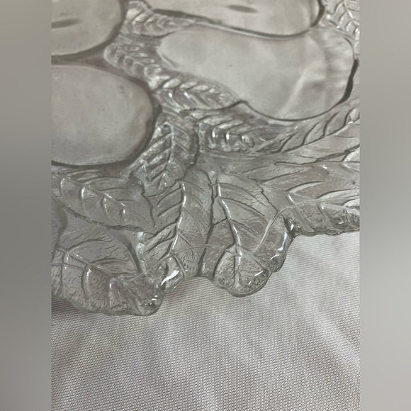 Clear Glass Pear Design Serving Platter - Picture 5 of 5